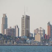 Fotomontaje Torre . Un projet de Modélisation 3D de Luciana Gómez Devecchi - 14.06.2019