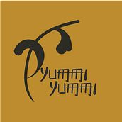 Yummi Yummi. Fine Arts, Br, ing, Identit, Concept Art, Creativit, Art Direction, Design, Logo Design, Graphic Design, Photograph, Vector Illustration, and Packaging project by Andrea Cabeza Moreno - 06.14.2019