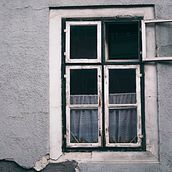 Windows. Photograph, and Fine-Art Photograph project by Paula Reig Escrivà - 06.17.2019