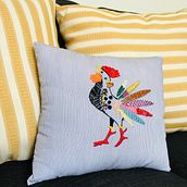 My project in Embroidery Techniques: Illustrating with Needle and Thread course. Embroider project by Maria Isabel Rios - 06.22.2019