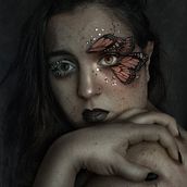 Mi Proyecto del curso: Metamorphosis. Un progetto di Fotografia artistica e Fotografia di ritratto di Laura Rodríguez - 25.06.2019