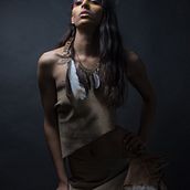 Apache. Fotografías en estudio para proyecto personal, basado en la cultura apache.. Studio Photograph project by J Adán Mendoza - 07.30.2019