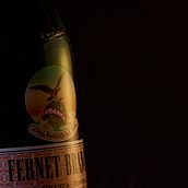 Producto: Fernet Branca. Un projet de Photographie de produits de guille_ger08 - 05.08.2019
