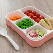 Fotografía de producto - Bento boxes. Photograph, Studio Photograph, Product Photograph, Food Photograph, and Photographic Lighting project by Mihaela Muntean - 07.15.2019