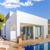 Inmobiliaria e Interiores. Un proyecto de Fotografía de Isaac Quesada - 06.09.2018