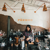 Páramo es una barra de degustación de café especializado en métodos de extracción.. Logo Design, Traditional illustration, T, and pograph project by Adrian Orozco - 02.14.2019