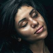 Mi Proyecto del curso: Retoque fotográfico de moda y belleza con Photoshop. Portrait Photograph project by carlos_ramirez_130692 - 09.12.2019