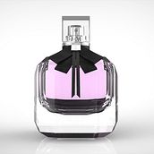 YSL Mon Paris 90 ml (3D). Een project van 3D, 3D-animatie y  3D-modellering van José García Magdaleno - 29.10.2019