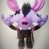 BitterVampiro. Un proyecto de Artesanía, Costura, Creatividad, Diseño de juguetes y Diseño de personajes de Adrián Álvarez Sánchez - 12.11.2019