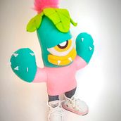 Bittercactus. Un proyecto de Artesanía, Costura, Creatividad, Diseño de juguetes y Diseño de personajes de Adrián Álvarez Sánchez - 12.11.2019
