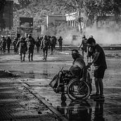 Chile despertó. Photograph, Digital Photograph, and Outdoor Photograph project by Sergio Lantadilla - 11.26.2019