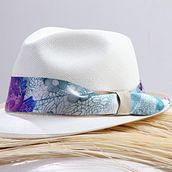 Producto Colonial Couture. Un progetto di Fashion design, Fotografia, Fotografia di moda, Fotografia di prodotti e Fotografia digitale di Jorge Bustamante Parrales - 12.10.2017