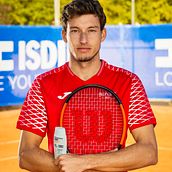 Pablo Carreño. Photograph, Portrait Photograph, and Photo Retouching project by David Campillo Ribas - 12.28.2019