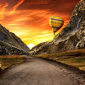 Mi Proyecto del curso: Matte Painting: creando mundos fotorrealistas Una pasada de curso! Ahora solo queda seguir practicando y probar hasta donde llega el poder de la imaginación!. Digital Photograph project by Ana Borrego - 01.06.2020