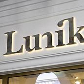Lunik. Br, ing & Identit project by Rubén Galgo - 01.08.2018