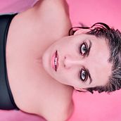 Como el agua. Art Direction, Photograph, Fine-Art Photograph, Portrait Photograph, and Commercial Photograph project by Jero Cerezo - 01.07.2020