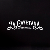 Mi Proyecto del curso: Branding y packaging para una cerveza artesanal. Un progetto di Br, ing, Br, identit, Creatività, Direzione artistica, Design di loghi, Product design, Design digitale e Serigrafia di Anghelo Rodríguez - 04.02.2020