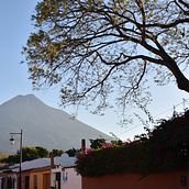Mi Proyecto del curso: un día por el barrio de Antigua Guatemala . Photograph project by juliorg_m_rg - 02.18.2020