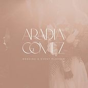 Aradia Gómez. Br, ing, Identit, Web Design, Logo Design, Stationer, and Design project by El Calotipo | Design & Printing Studio - 03.01.2017