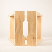 Strenua - Stool / Step / Side table. Design, 3D Design, Product Design, Industrial Design, Photograph, and Product Photograph project by Estela Míguez Gómez - 02.29.2020