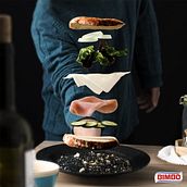 BIMBO: El sándwich volador . Un progetto di Artigianato, Creatività, Fotografia, Fotografia in studio e Ritocco fotografico di The Monkey Hub - 04.11.2019