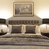 Newark - Bedroom. Un progetto di Interior design di Lila Guevara - 11.03.2020