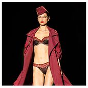 Fotografía de moda. Un proyecto de Fotografía, Fotografía artística y Fotografía de moda de Roberto González - 16.03.2020