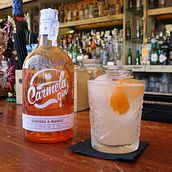 Carmela Gin. Un proyecto de Br, ing e Identidad, Diseño de producto y Packaging de Javier Rodríguez - 01.12.2015