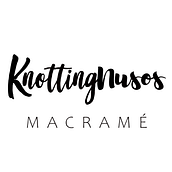 Knottingnusos (previo). Un progetto di Design di gioielli, Fotografia per Instagram, Instagram, Artigianato e Macramè di Neus Prat - 01.09.2019