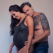 Fotografías y Edición de Embarazada. Studio Photograph, and Portrait Photograph project by Patricio Peñas - 03.01.2020