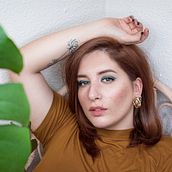 Mi Proyecto del curso: Fotografía de belleza. Un proyecto de Fotografía de retrato de Lolo Vázquez O'neill - 15.04.2020