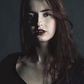Mi Proyecto del curso: Retoque fotográfico de moda y belleza con Photoshop. Fashion Photograph project by joan_gual_garcia - 04.18.2020