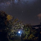 Mi Proyecto del curso: Introducción a la astrofotografía - "El cosmos desde casa". Photograph, Outdoor Photograph, L, and scape Architecture project by Rollin Silva Castañeda - 04.19.2020