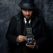 Mi Proyecto del curso: Autorretrato fotográfico artístico. Un projet de Photographie, Photographie artistique, Photographie de studio, Photographie de mode, Photographie de portrait , et Photographie numérique de Juan Carlos González Ramírez - 23.04.2020