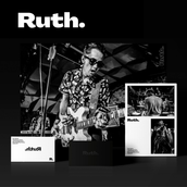 Ruth. Fotografía con Historia. Un proyecto de Br, ing e Identidad, Diseño para Redes Sociales, Fotografía para Instagram y Marketing Digital de Agustin Sapio - 27.04.2020