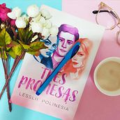 La Vida es un Pastel. Photographic Composition project by Heidi Henk - 04.28.2020