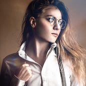 Mi Proyecto del curso: Retoque fotográfico de moda y belleza con Photoshop. Digital Photograph, and Photo Retouching project by Alberto Cruz - 04.27.2020