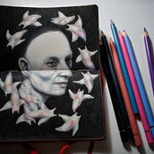 My final output for Chiaroscuro Creative Portrait with Pencils course. Traditional illustration project by Jasper Gomez - 05.06.2020