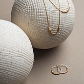 Gigil Jewellery, Fotografía de Producto . % Ariane Roz tarafından hazırlanan Moda Fotoğrafçılığı, Ürün Fotoğrafçılığı, Ve Portre Fotoğrafçılığı projesi - 05.06.2020