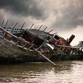 Barco Viking. Graphic Design project by Dani Meniche - 05.09.2020