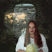 Top of the world. Fine-Art Photograph project by Elisa Portillo Castro - 05.11.2020