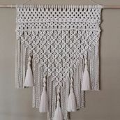 Mi Proyecto del curso: Macramé: nudos básicos y complejos . Un progetto di Macramè di Rebeca Milner - 23.05.2020
