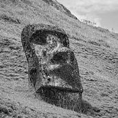 Moais en blanco y negro. Un progetto di Fotografia di haritz - 14.05.2020