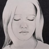 Mi Proyecto del curso: Retrato creativo en claroscuro con lápiz. Un proyecto de Bellas Artes, Dibujo e Ilustración tradicional de Francesca Mazzacane - 17.05.2020