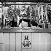 Los carniceros. Covid-19. Un proyecto de Fotografía documental de Eréndira - 17.05.2020