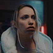 Vaya mal genio - Shortfilm (still frames). Un proyecto de Cine, Cine, vídeo, televisión, Fotografía, Fotografía publicitaria, Producción audiovisual					, Publicidad y Realización audiovisual de Daniel González Canal - 26.05.2020