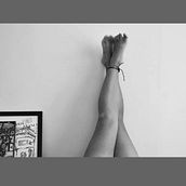 Proyecto final Fotografía minimalista. Un proyecto de Composición fotográfica, Fotografía, Fotografía artística y Fotografía con móviles de Angie Jarquín - 31.05.2020