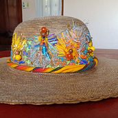Mi Proyecto del curso: SOMBRERO DE PALMA MULTICOLOR. Embroider project by Adriana García - 06.01.2020