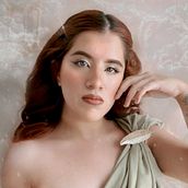 Diosa del Olimpo. Een project van  Beeldende kunst, Fotografie, Artistieke fotografie, Mobiele fotografie, Portretfotografie,  Documentairefotografie y Fotografie voor Instagram van Ximena ZamaAlva - 06.06.2020