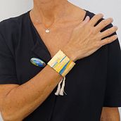 Indigo Bracelet. Creativit, Accessor, Design, Jewelr, Design, and Fiber Arts project by Mariana Murabito - 06.11.2020